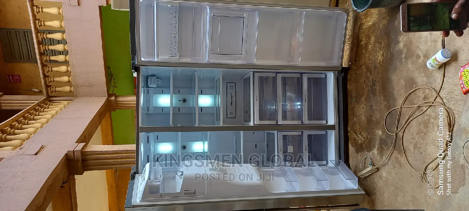 High Quality Samsung Inverter Side-by-Side Refrigerator.