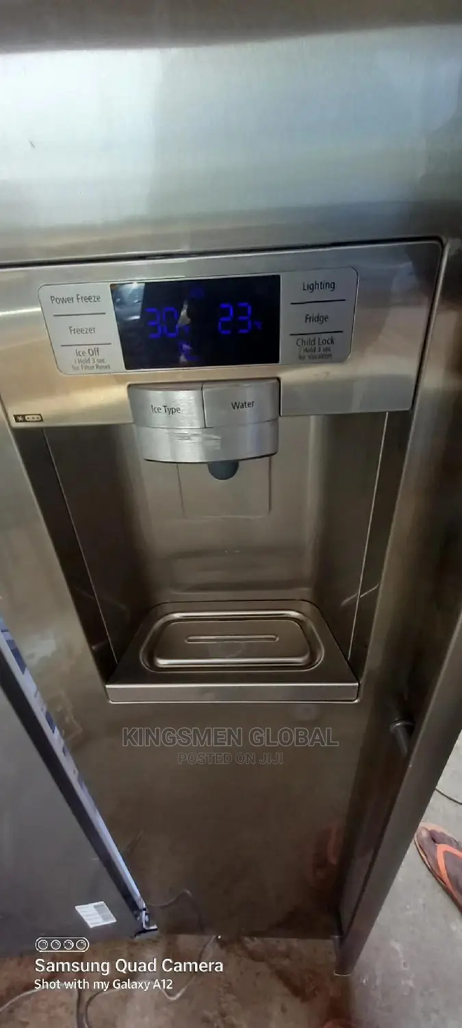 High Quality Samsung Inverter Side-by-Side Refrigerator.