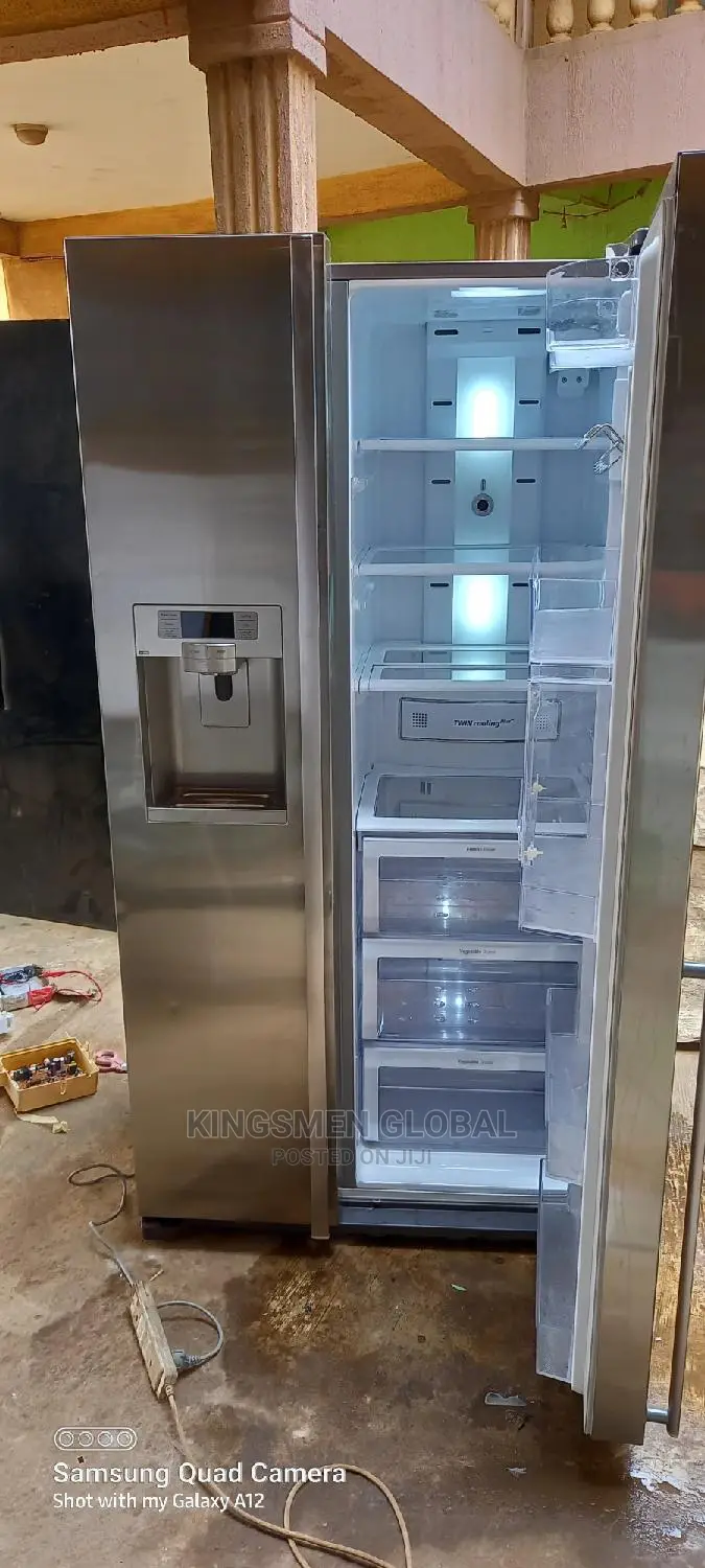 High Quality Samsung Inverter Side-by-Side Refrigerator.