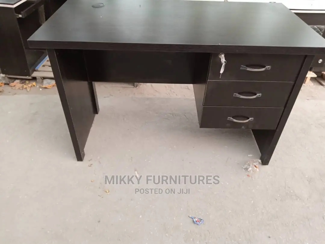 Executive Wooden Office Table With Drawers.