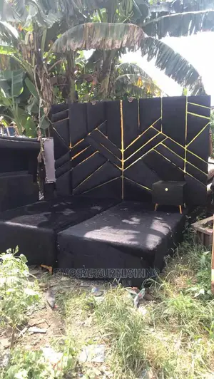 Nice Bedframe Set With Dressing Mirror