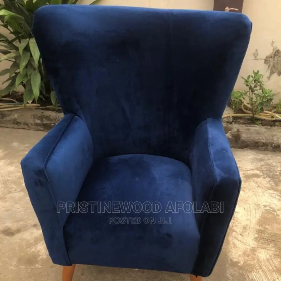 Pristinewood Armsofa