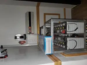 7.5kva, 8batteries, 24 Panels Car Park Solar Systems