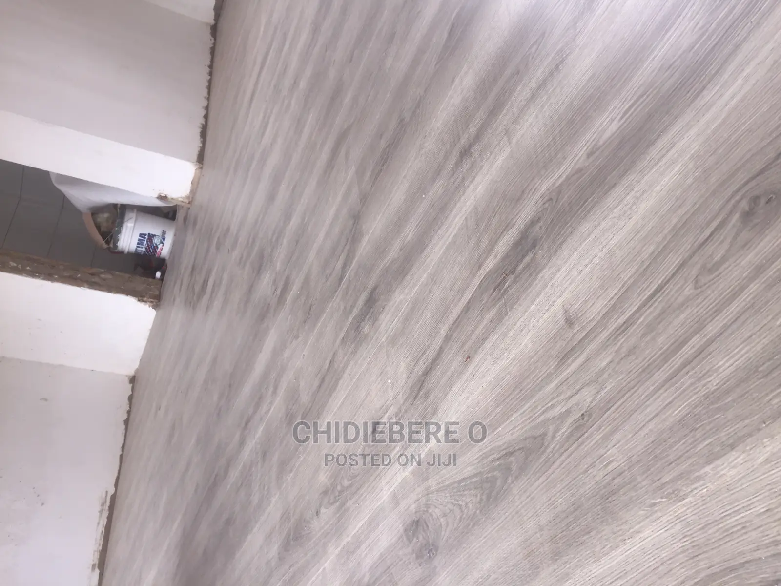 Laminate Wooden Flooring
