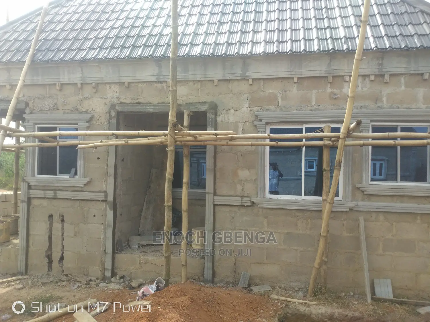 P O P Window Design