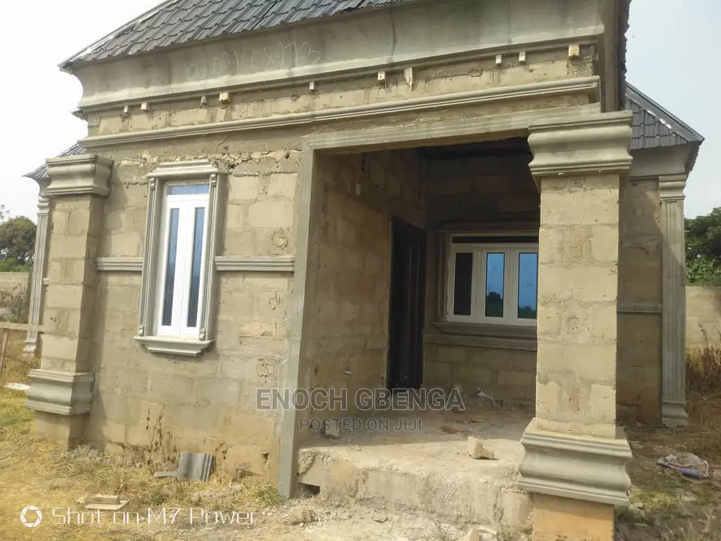 P O P Window Design