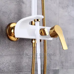 White And Gold Shower