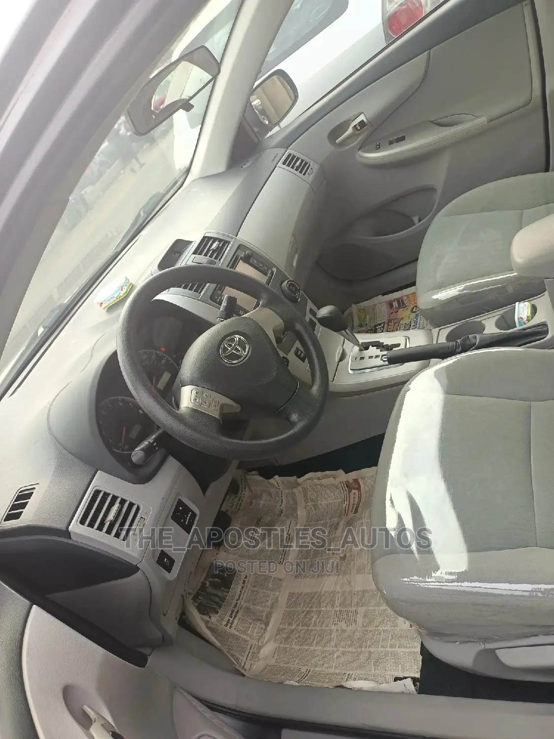 Toyota Corolla 2012 Gray