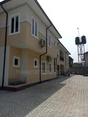 2bdrm Block of Flats in Shell Cooperative, Port-Harcourt for rent