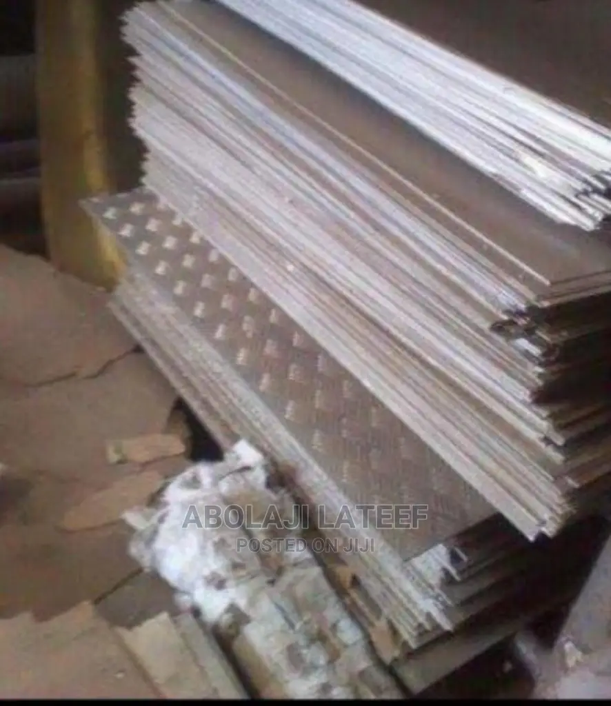Aluminum Sheet Both Plain and Checker