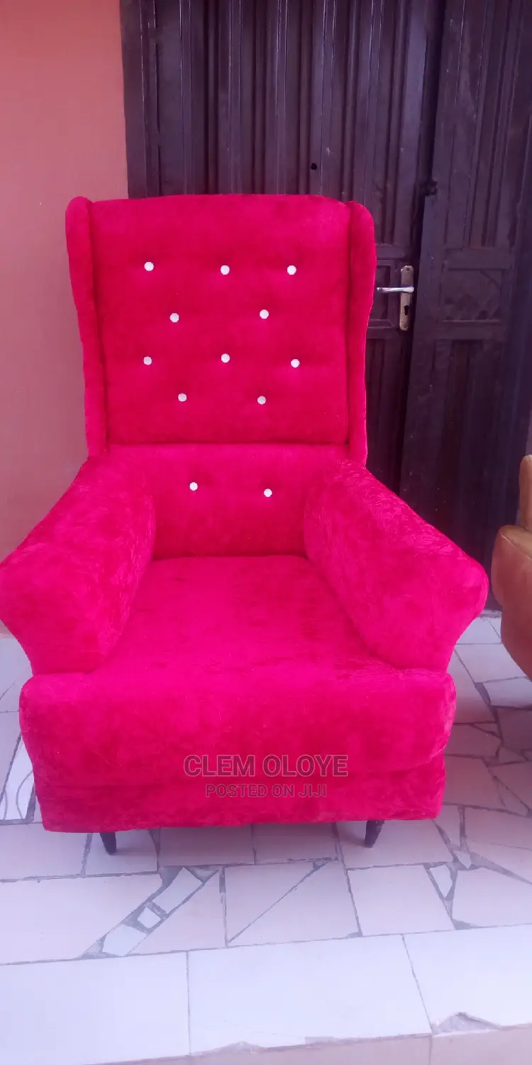 Royal Single Sofa