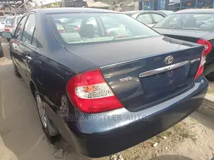 Toyota Camry 2003 Blue