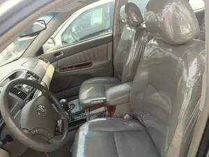 Toyota Camry 2005 Silver