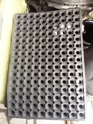 Small Hollow Mat