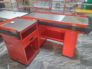 Supermarket Cash Counter Table