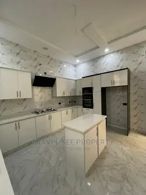 Furnished 4bdrm Duplex in Thomas'S Estate for Sale