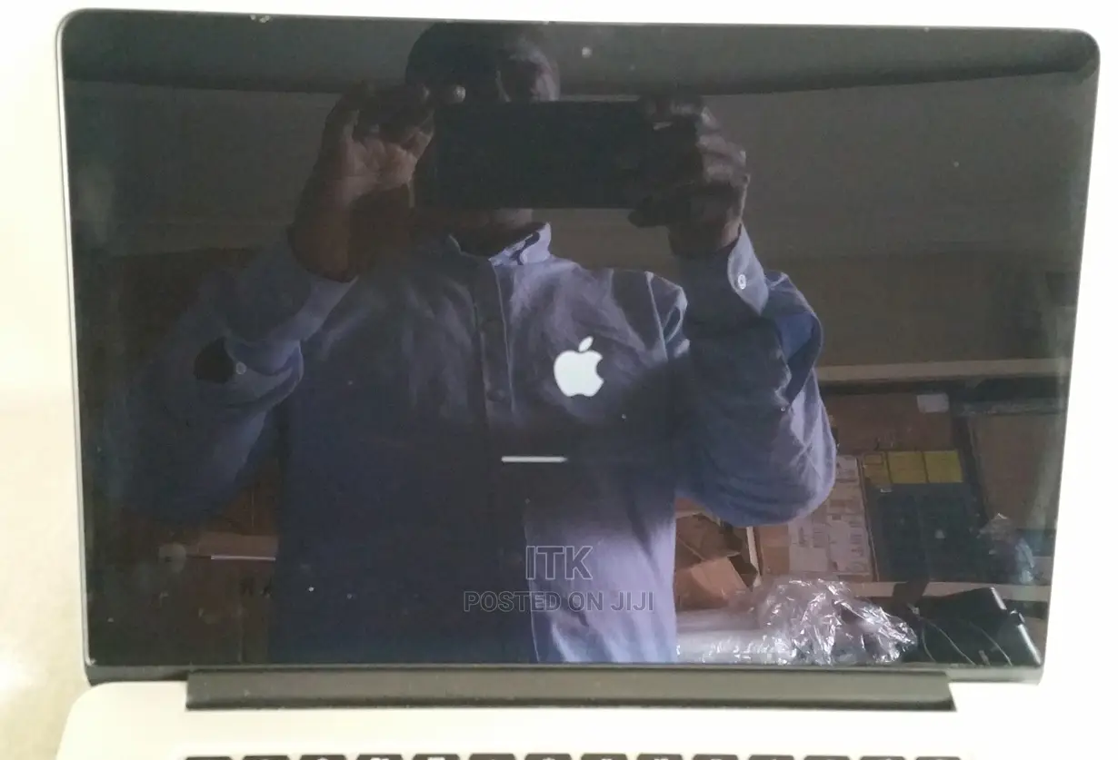 Laptop Apple MacBook Pro 16GB Intel Core I7 SSD 512GB