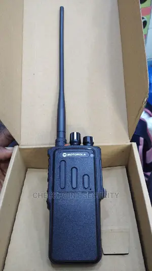 DP2400 Motorola Walkie Talkie Radio