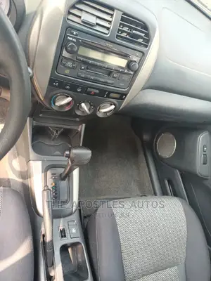 Toyota RAV4 2.0 4x4 2005 Blue