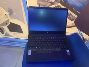 New Laptop HP 14z 4GB AMD Ryzen 1T
