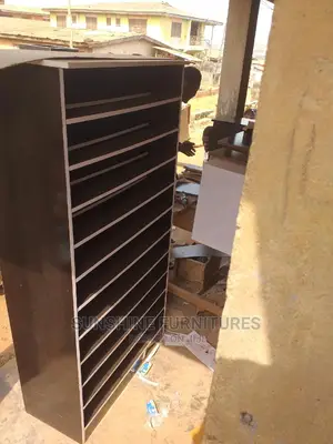 9 Steps Shoe Rack