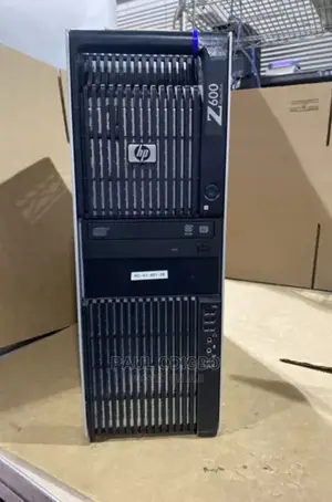Desktop Computer HP 32GB Intel Xeon SSD 1T
