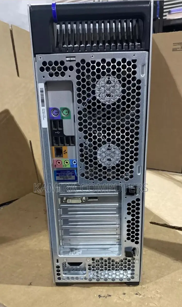 Desktop Computer HP 32GB Intel Xeon SSD 1T