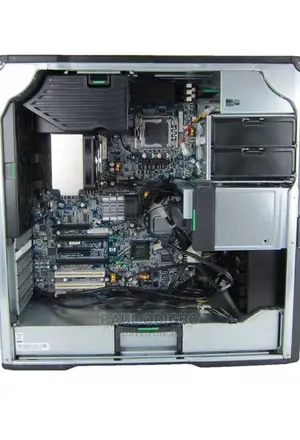 Desktop Computer HP 32GB Intel Xeon SSD 1T