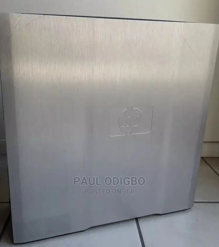 Desktop Computer HP 32GB Intel Xeon SSD 1T