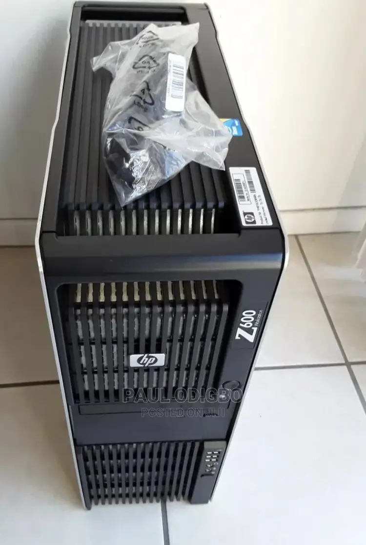 Desktop Computer HP 32GB Intel Xeon SSD 1T