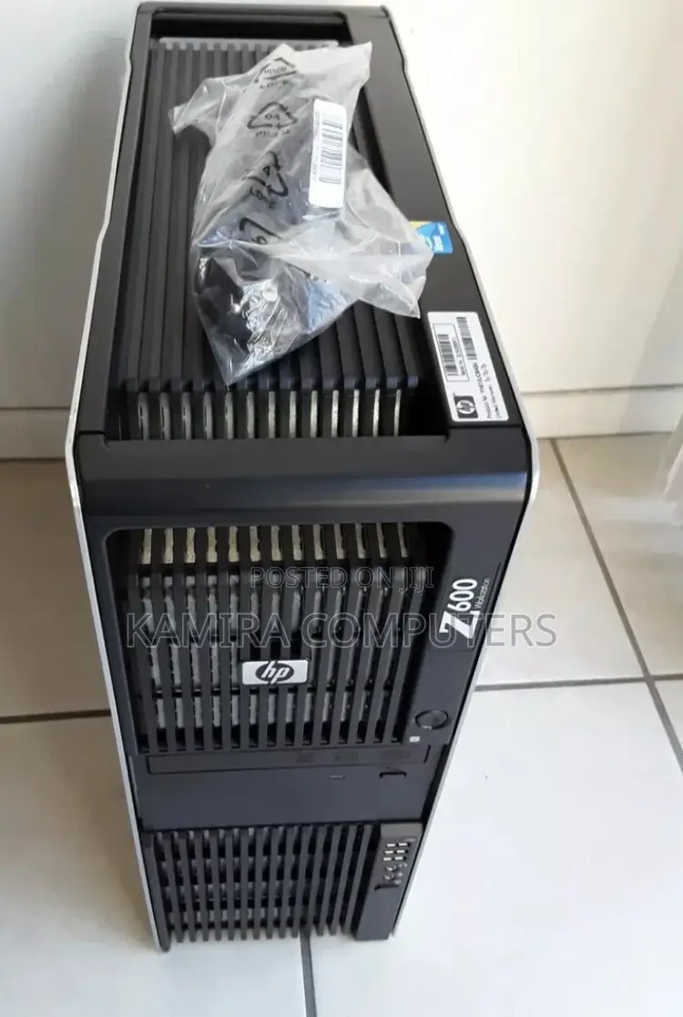 Desktop Computer HP 32GB Intel Xeon SSD 1T