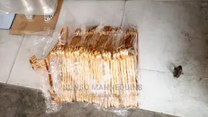 Gold Chrome Pure Luxury Clothes Display Hangers