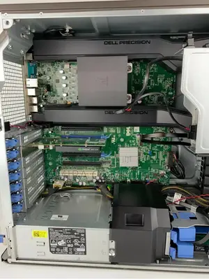 Desktop Computer Dell 32GB Intel Xeon 2T