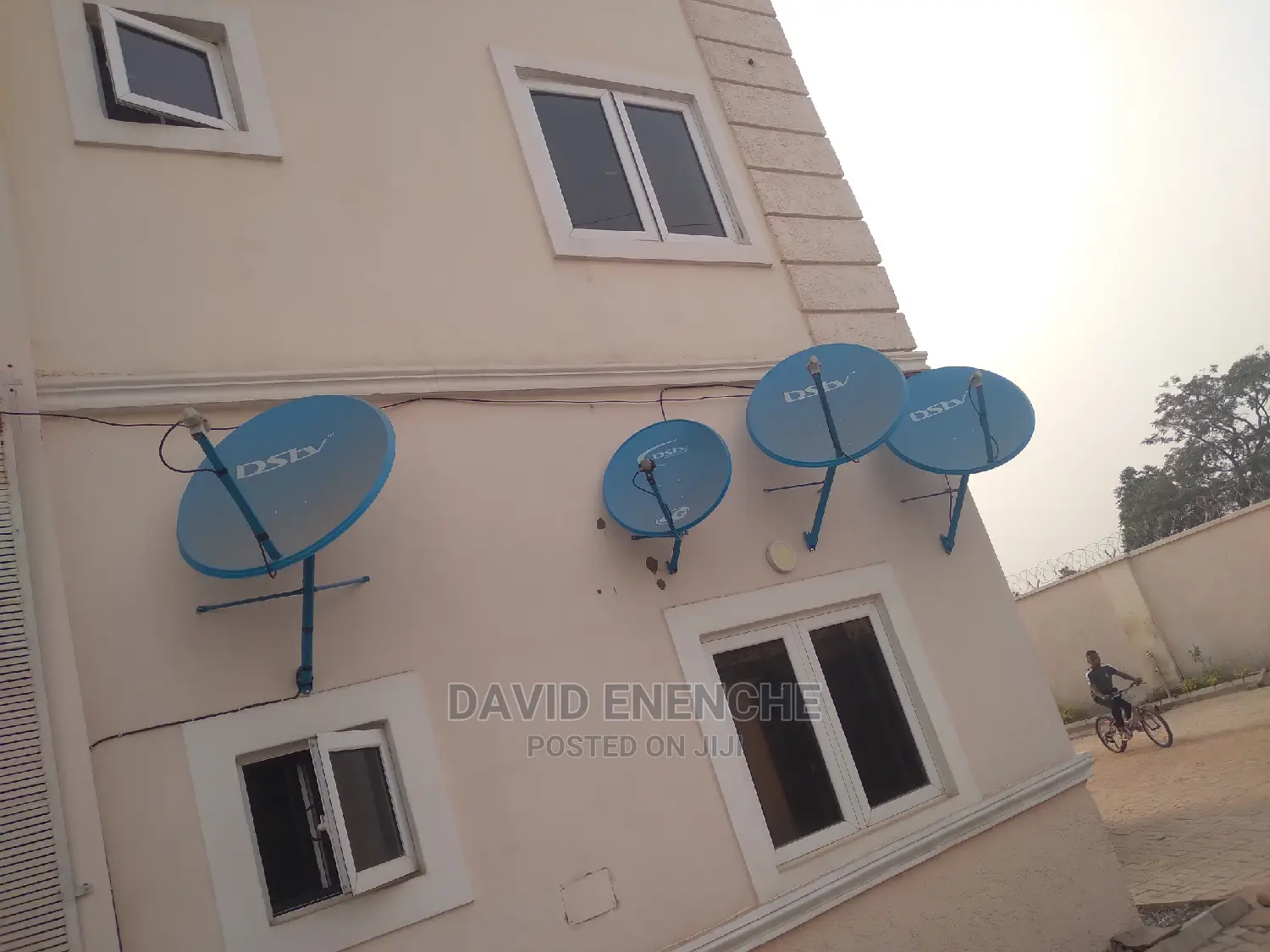 Dstv Installeer