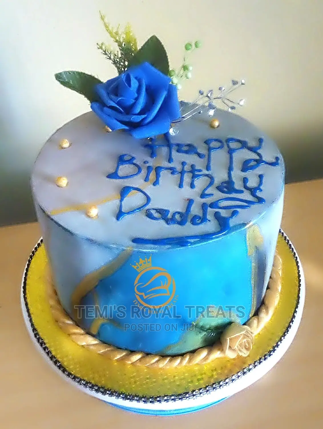 Fondant and Wedding Cakes
