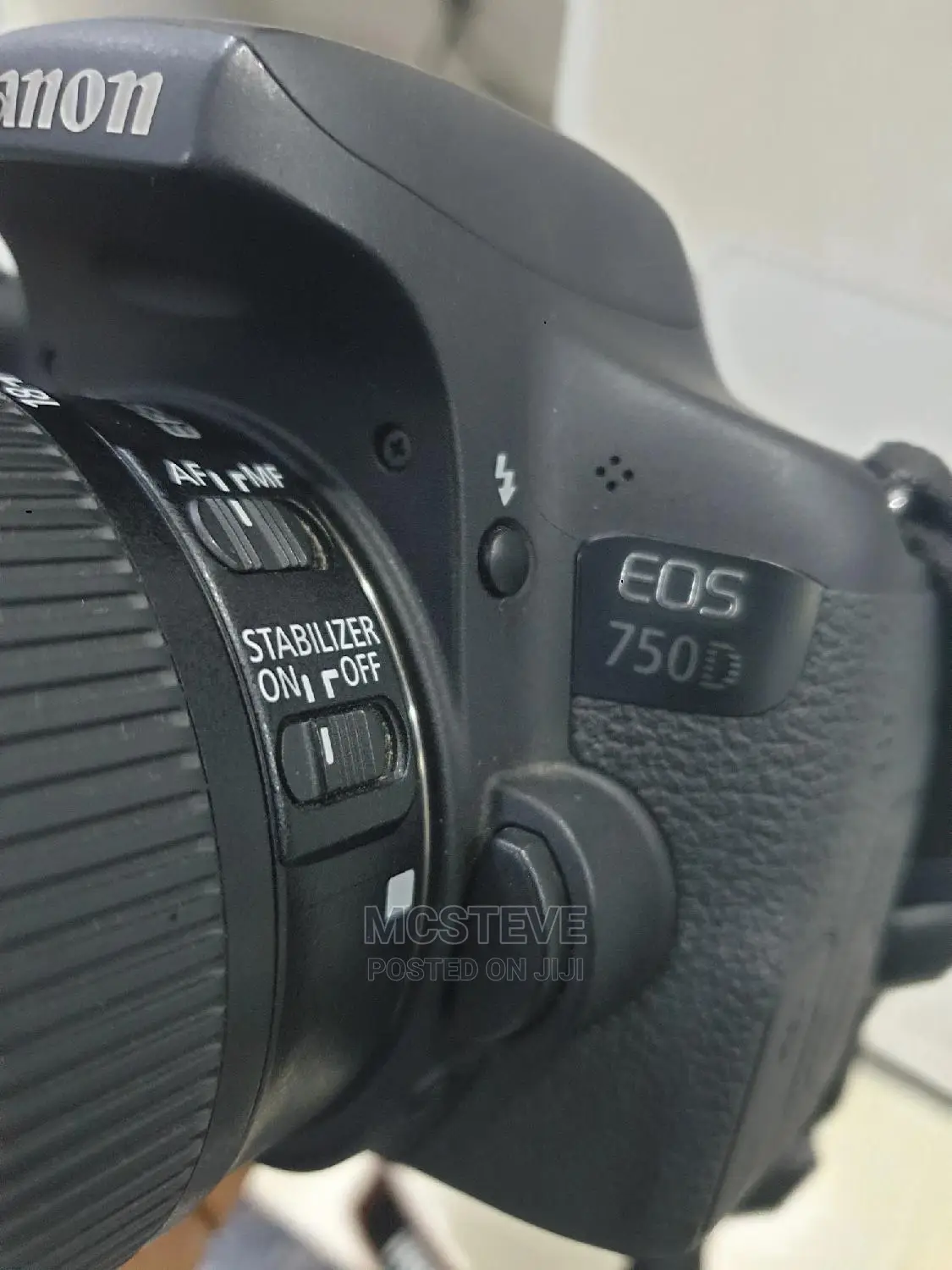 Canon EOS 750D DSLR Camera With Extra Battery