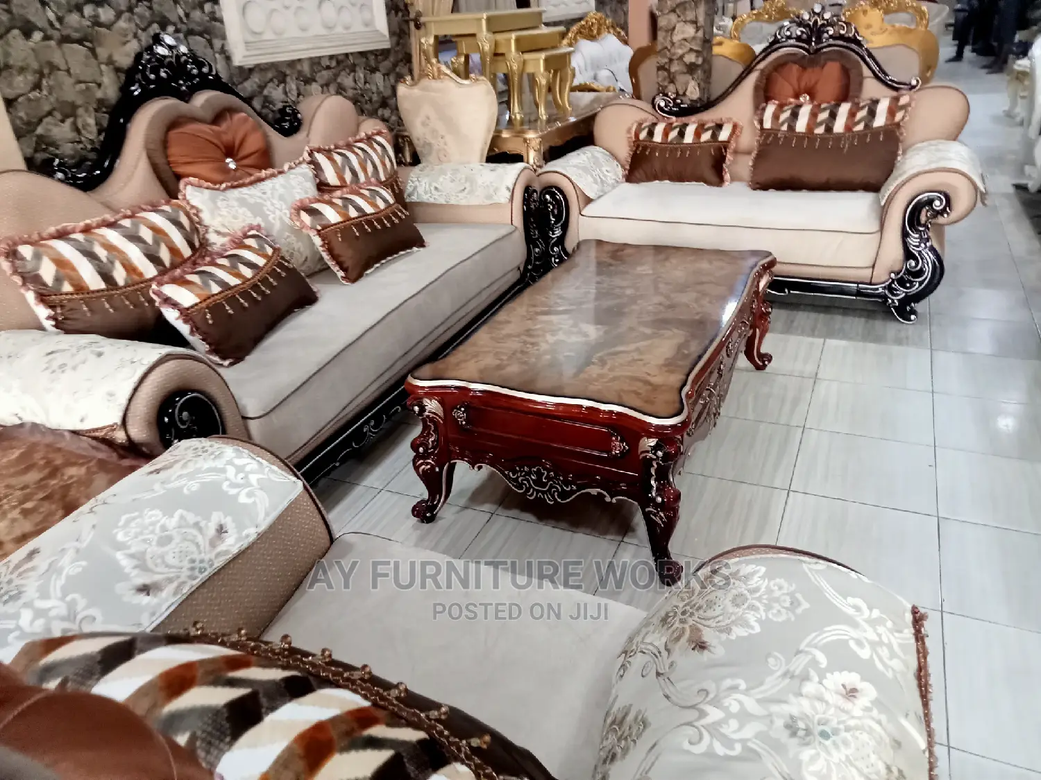 7 Sitters Royal Sofas