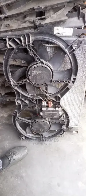 Radiator Fan Nissan Pathfinder 2015