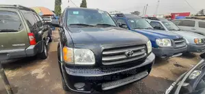 Toyota Sequoia 2004 Black
