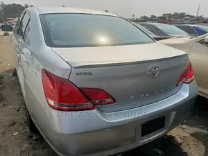 Toyota Avalon Limited 2007 Silver