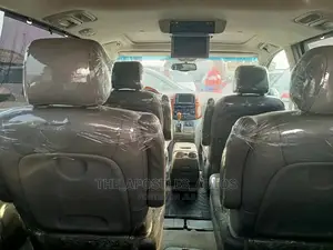 Toyota Sienna XLE Limited AWD 2006 Silver