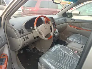 Toyota Sienna XLE Limited 2008 Silver