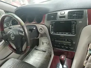Lexus ES 330 Sedan 2004 Silver