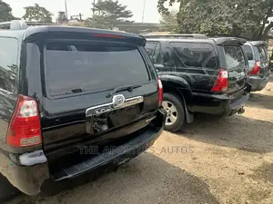 Toyota 4-Runner Limited V8 2008 Black