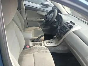 Toyota Corolla 2012 Blue