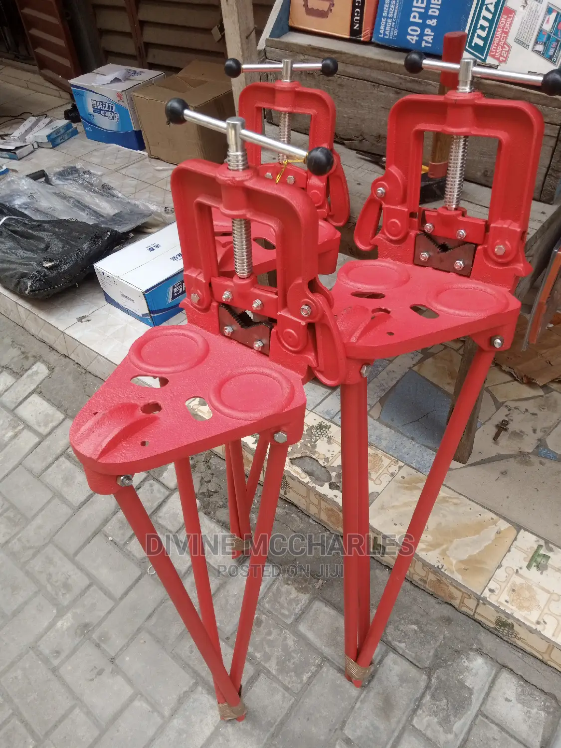 Tripod Standing Plumbing Vise