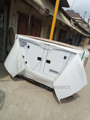 New 20kva Perkins Soundproof Diesel Generator 100%Copper