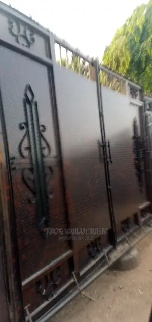 Photo - 12ft by 8ft Specialswing Design Gate for Sale