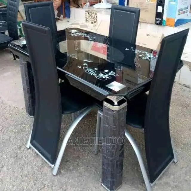 Dining Table at Affordable Price