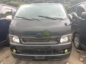 Toyota HiAce 2012 Black